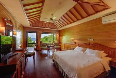 رویال آیلند ریزورت اند اسپا