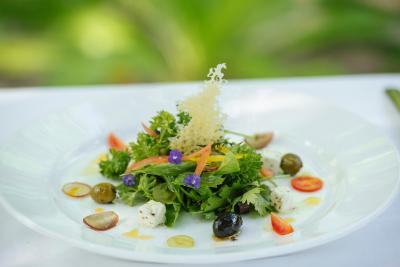 رویال آیلند ریزورت اند اسپا