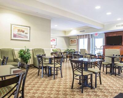 کمفرت این اند سویتز