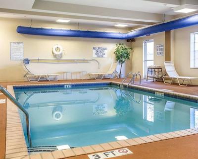 کمفرت این اند سویتز