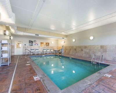 کمفرت سویتز ایست