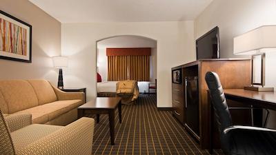 بست وسترن پلاس ایگلریج این اند سویتز