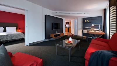 مادیسُن هامبورگ