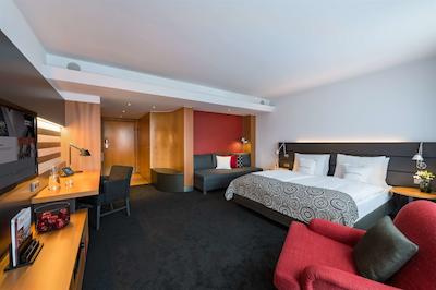 مادیسُن هامبورگ