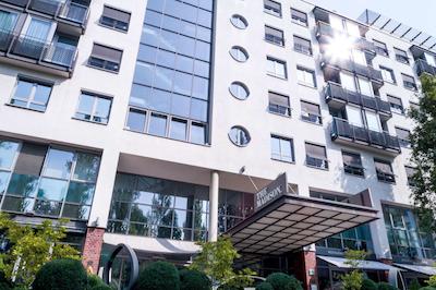 مادیسُن هامبورگ