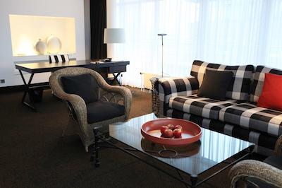 مادیسُن هامبورگ