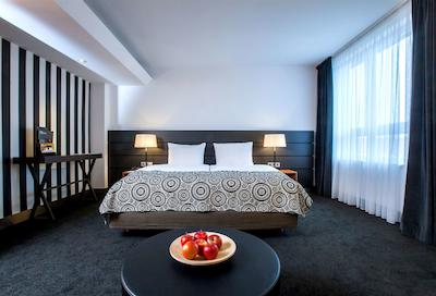 مادیسُن هامبورگ