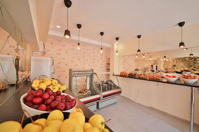 پرستیژ دلوکس آکواپارک کلاب