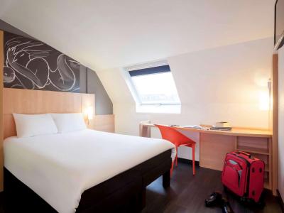 هتل ایبیز پاریز مین منتپارناس 14ام