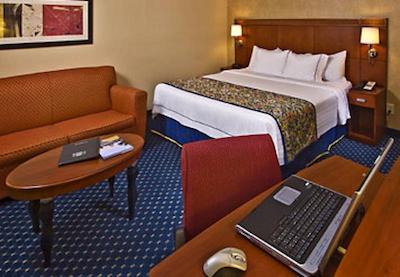 کورتیارد ویرجینیا بیچ نرفلک