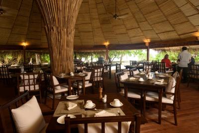 ماکونودو آیلند