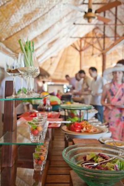 ماکونودو آیلند