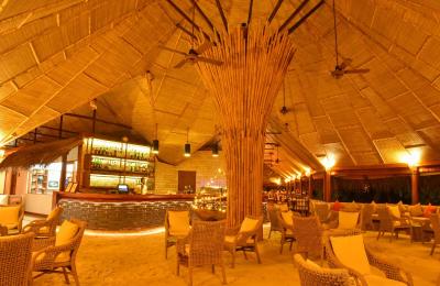 ماکونودو آیلند