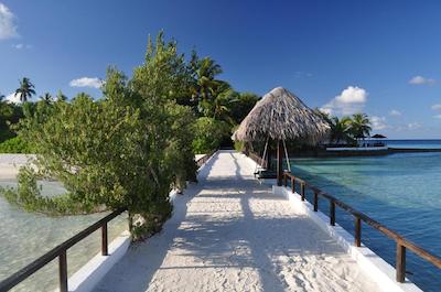 ماکونودو آیلند