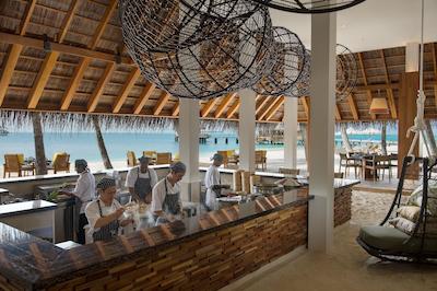 کنراد مالدیو رانگالی آیلند