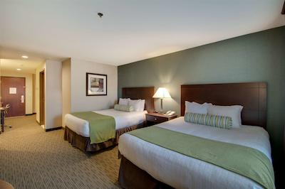 بست وسترن پلاس د این ات هامپتون