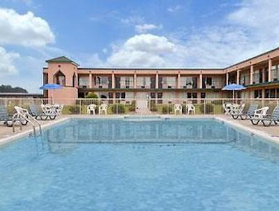 دز این بنسُن