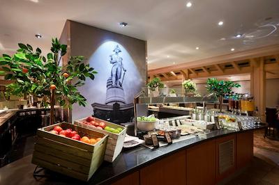 هیلتون کنزینگتون