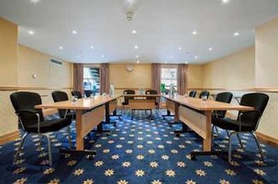 هیلتون کنزینگتون