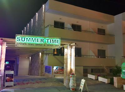 مالیتاکیز بیچ هتل