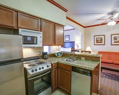 کمفرت سویتز ونیورسیتی دریو