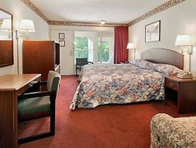 نایتز این هندرسُن