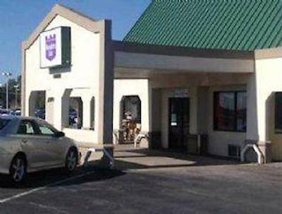 نایتز این هندرسُن