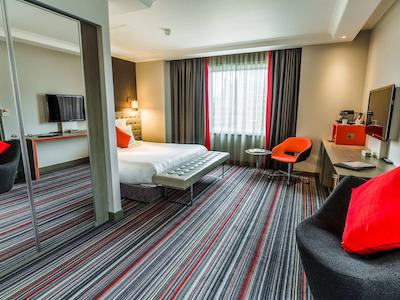 پولمن لندن اس تی پانکراس