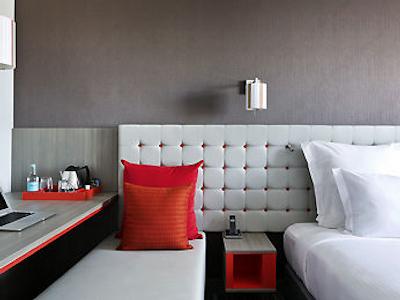 پولمن لندن اس تی پانکراس