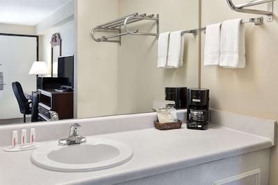 دز این گالریا-بیرمینگهام