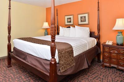 بست وسترن لویسویل ایست