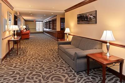 بست وسترن لویسویل ایست