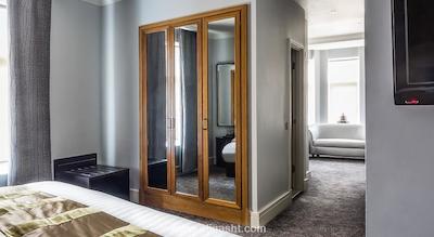 واشنتگن میفر