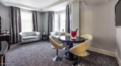 واشنتگن میفر