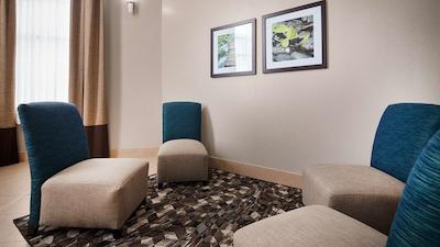 بست وسترن ریچلاند این اند سویتز