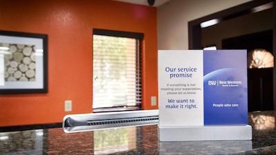 بست وسترن ریچلاند این اند سویتز