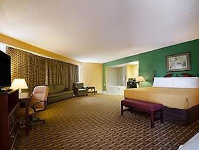 دز این اند سویتز دونکان/اسپارتانبورگ