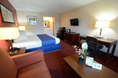 مانوسُن هتل ویرجینیا بیچ