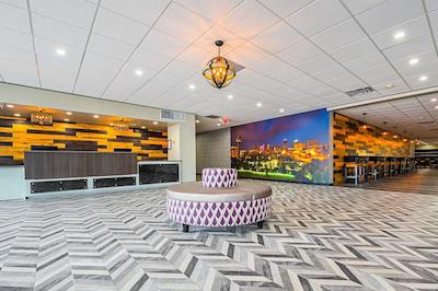 کلارین این اند سویتز نیر دونتون