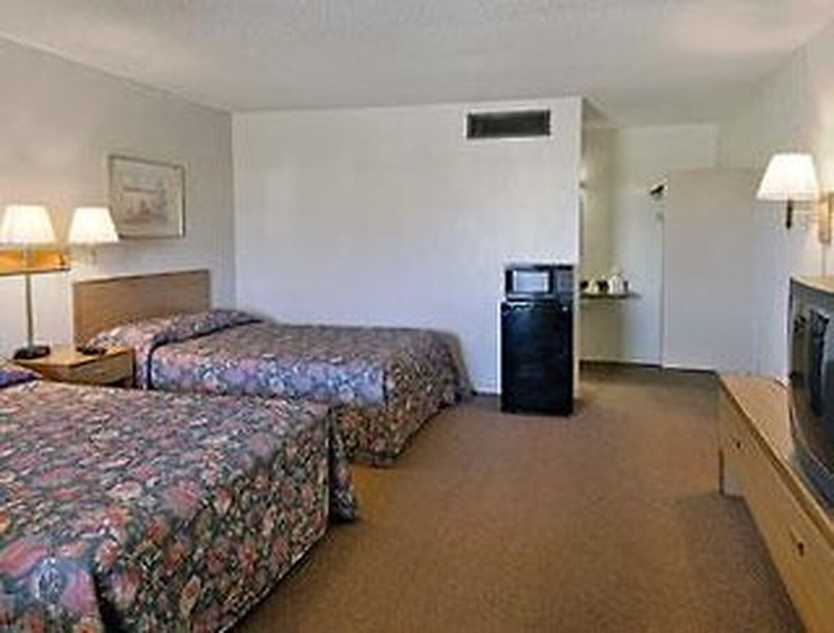 Days Inn Plainview