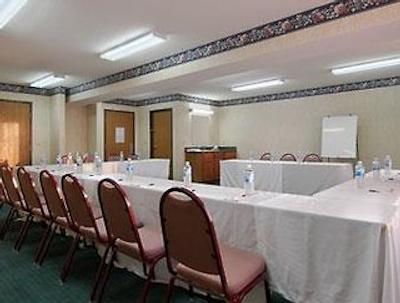 بمنت این اند سویتز اُفالن است لویز اریا