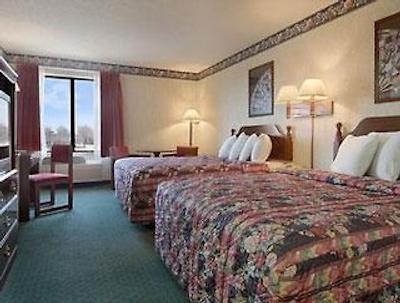 بمنت این اند سویتز اُفالن است لویز اریا