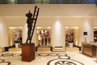 کنراد لندن اس تی جیمز