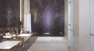 کنراد لندن اس تی جیمز