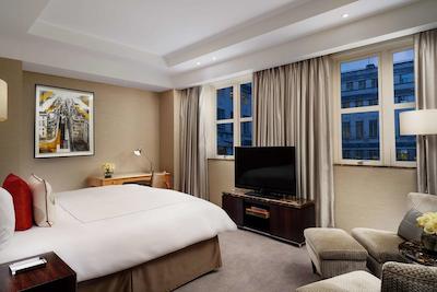 کنراد لندن اس تی جیمز