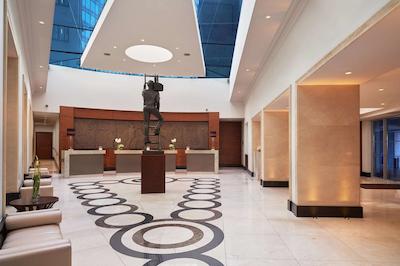 کنراد لندن اس تی جیمز