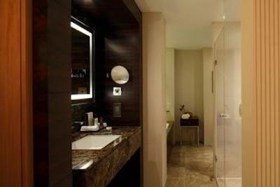 کنراد لندن اس تی جیمز