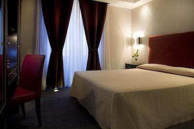 مارسلا ریال هتل