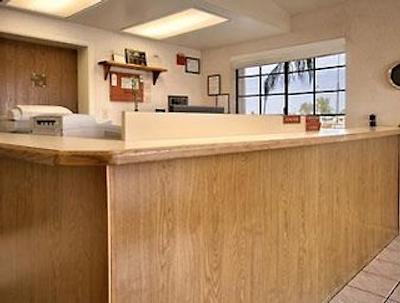 دز این مسا ایست