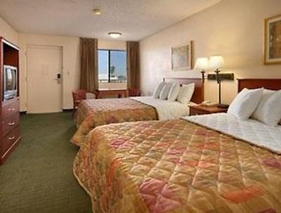 دز این مسا ایست